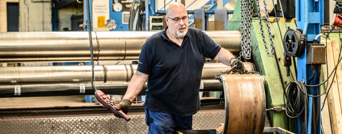 Mitarbeiter Blechwalze